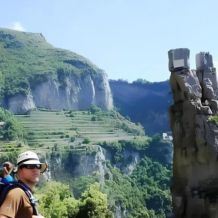 La Caverna Ai Cappuccini Cava deʼ Tirreni