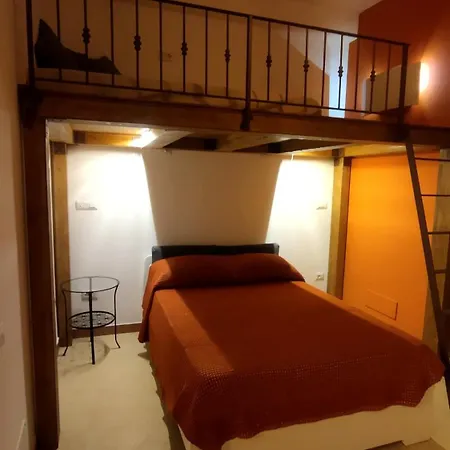 Apartman La Caverna Ai Cappuccini Cava deʼ Tirreni