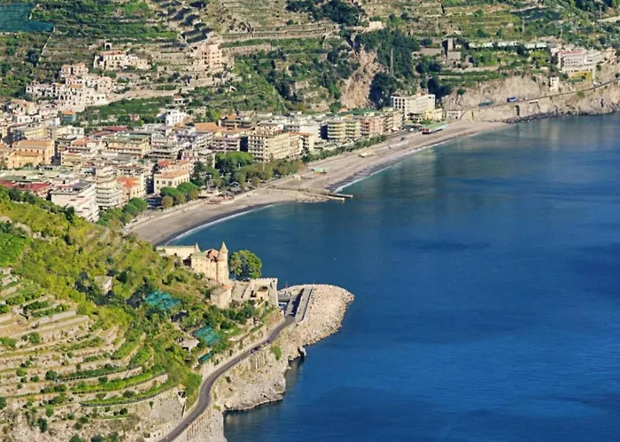 아파트 La Caverna Ai Cappuccini 카바드티레니