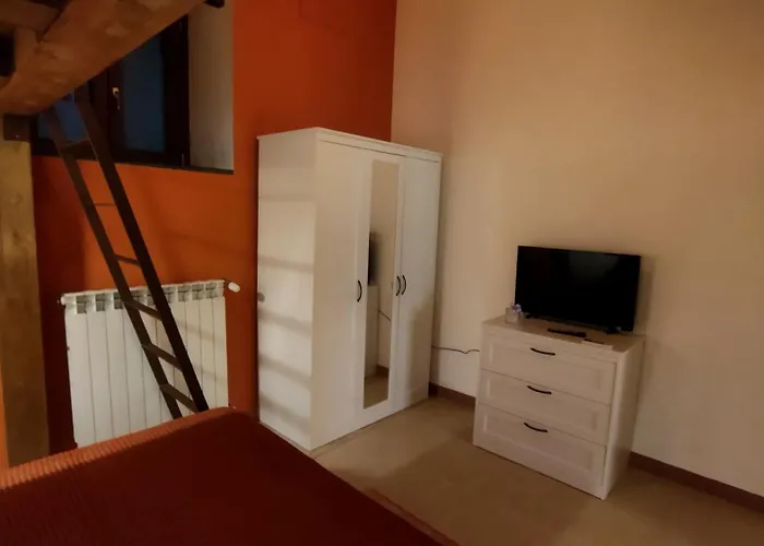 아파트 La Caverna Ai Cappuccini 카바드티레니